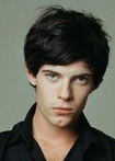 Harry Treadaway