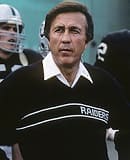 Tom Flores