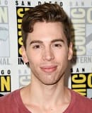 Jordan Gavaris