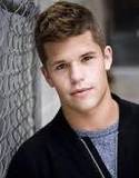 Charlie Carver