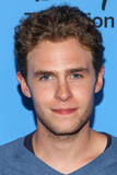 Iain De Caestecker