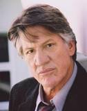 Stephen Macht