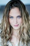 Nora Arnezeder