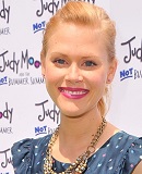 Janet Varney