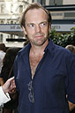 Hugo Weaving